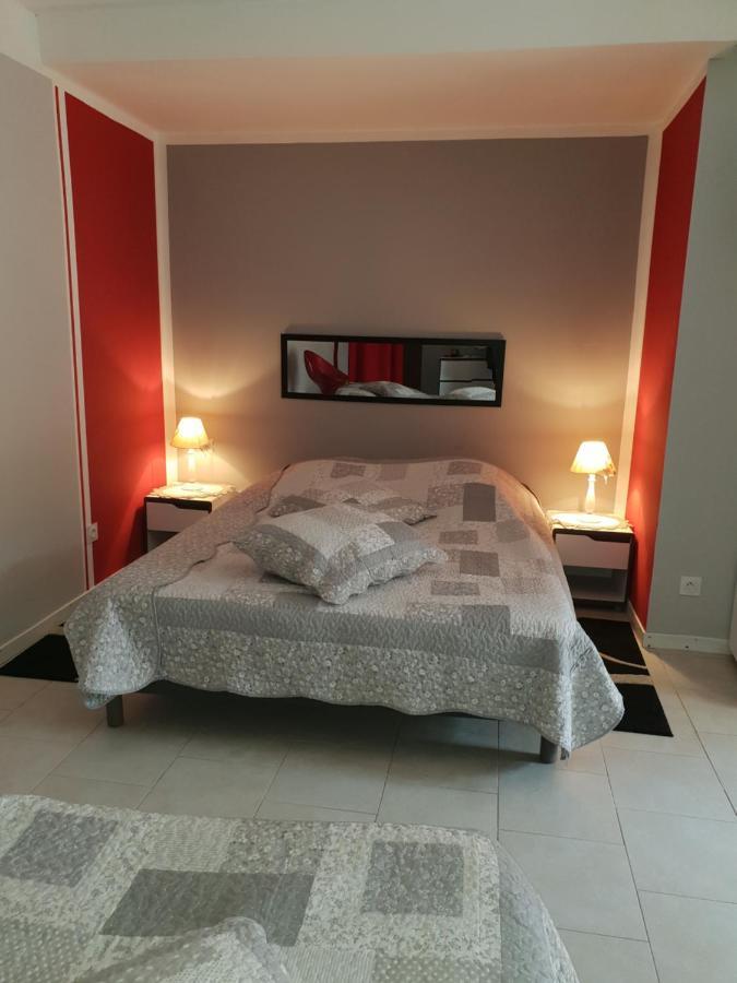 Jolie Appartement, L'Enclave Des Secrets LʼIsle-sur-la-Sorgue Exterior foto