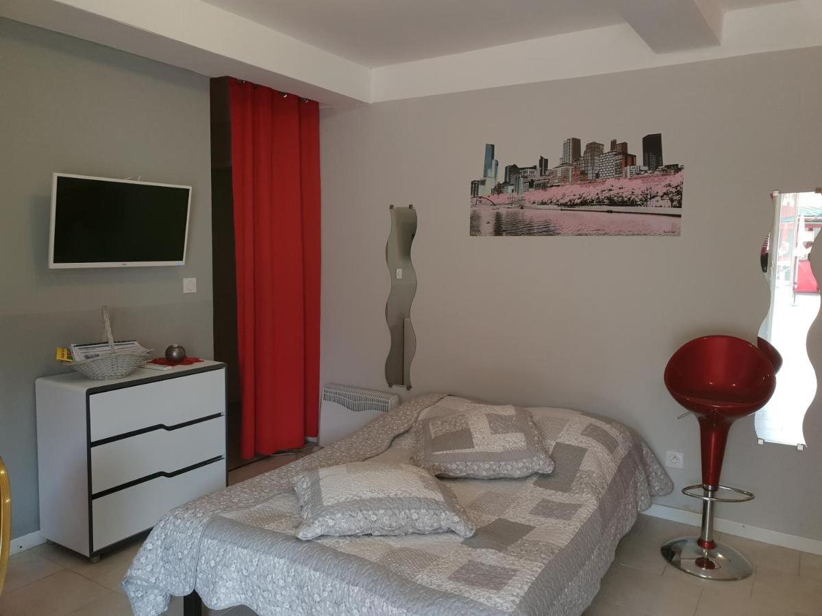 Jolie Appartement, L'Enclave Des Secrets LʼIsle-sur-la-Sorgue Exterior foto