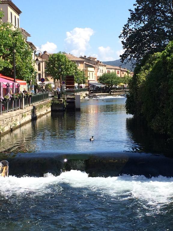 Jolie Appartement, L'Enclave Des Secrets LʼIsle-sur-la-Sorgue Habitación foto